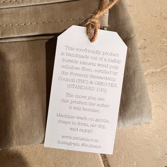 NWT Sustainable Faux Leather Taupe and White Clutch - Picture 2 of 3